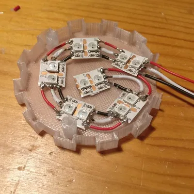 Mô hình Iron Man Arc Reactor tự chế