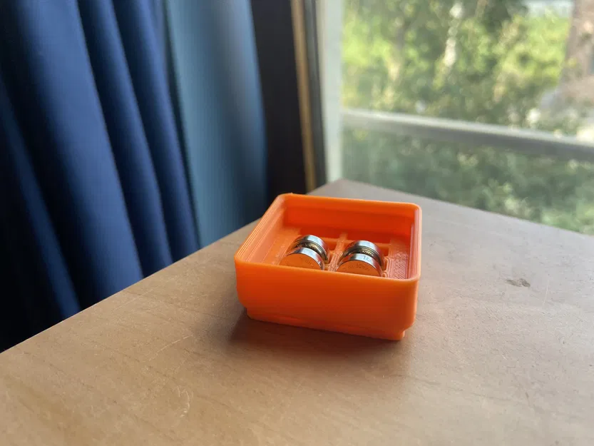 Hộp đựng pin cúc áo LR44 #Gridfinity - Image 1