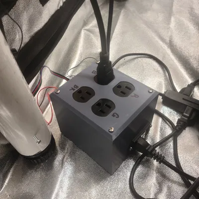 Hộp Điều Khiển Nguồn 4 Ổ Cắm