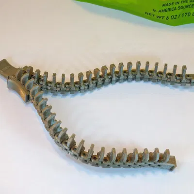 Zippy Bag Clip (Khóa kéo túi ziplock - Cần lắp ráp)