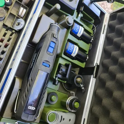 Hộp đựng Dremel - Dựa trên Gridfinity