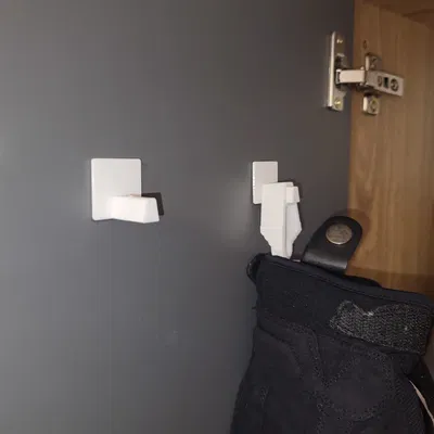 Kẹp & Móc Treo Tường