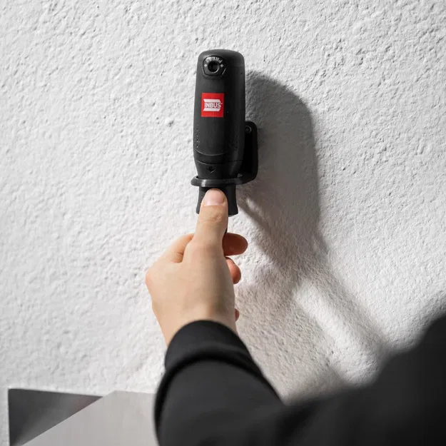 Giá treo tường Flow I IN004 - Image 2