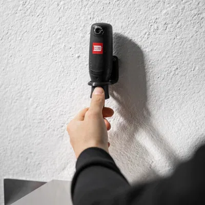 Giá treo tường Flow I IN004