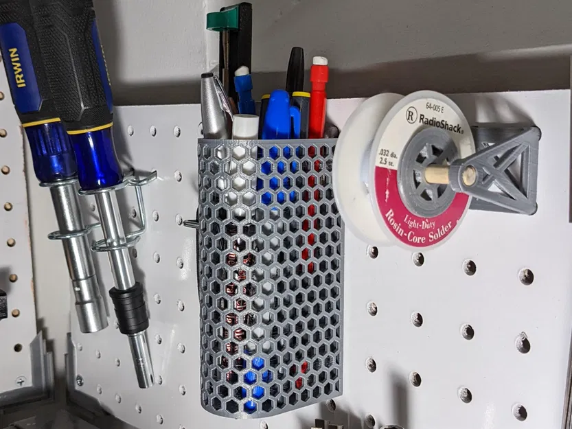 Hộp đựng bút treo bảng ghim - Image 1