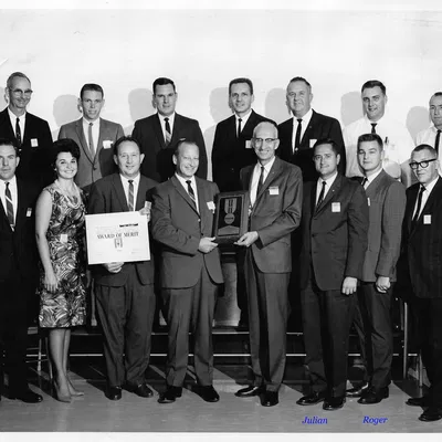 Mô hình Động cơ Tên lửa J-2 Tỷ lệ 1/10