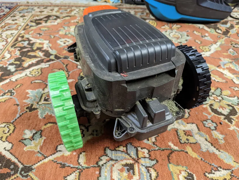 Bánh xe thay thế cho máy cắt cỏ robot Gardena R40Li - Image 2