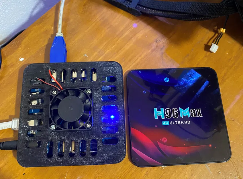 Nắp Hộp TV Android H96 Max - Image 1