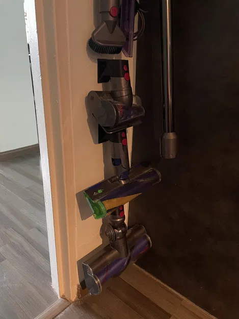 Giá treo tường Dyson v12 có thanh đỡ dưới (lỗ M4) - Image 3