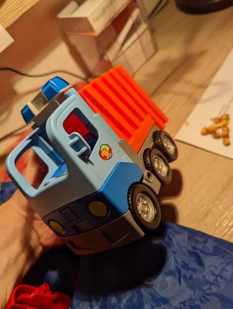 Xe tải rác Đức - Müllauto (Có lỗ nhét đồ) - Image 1