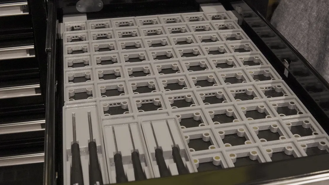 Tấm đế Gridfinity ghép bằng vít - Image 1