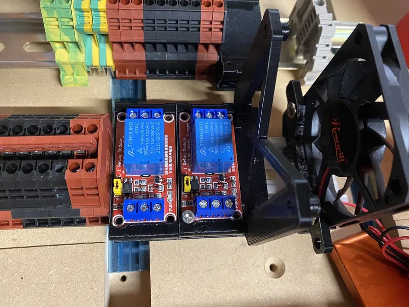 Giá đỡ relay DIN-35 - Image 2