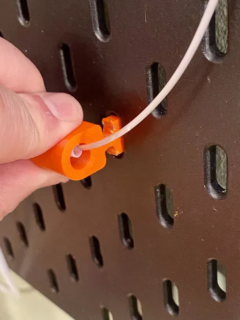 Giá Đỡ PTFE IKEA SKÅDIS Tái Thiết Kế Khóa Xoay - Image 2