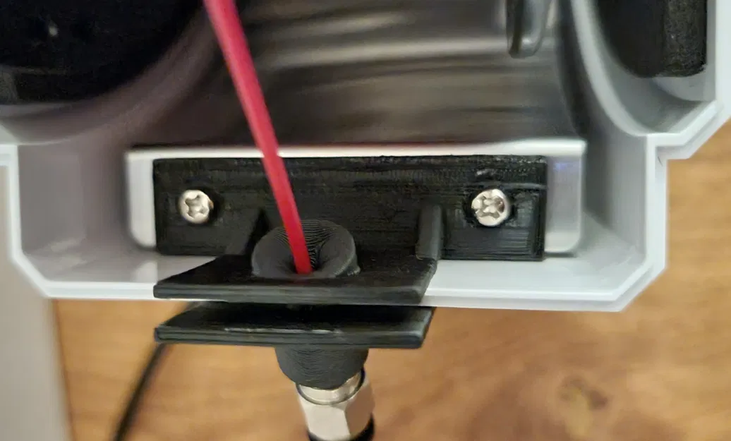 Phụ kiện PTFE M6 cho Sunlu Filadryer S1 bằng ốc vít, không cần khoan - Image 2