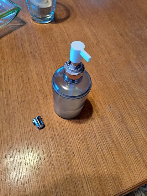 Đầu Chai Xịt Nước Rửa Tay - Image 1