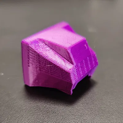 Đầu Lucky 13 hình TV