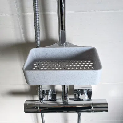 Kệ phòng tắm dạng tổ ong (Gắn cột phòng tắm)