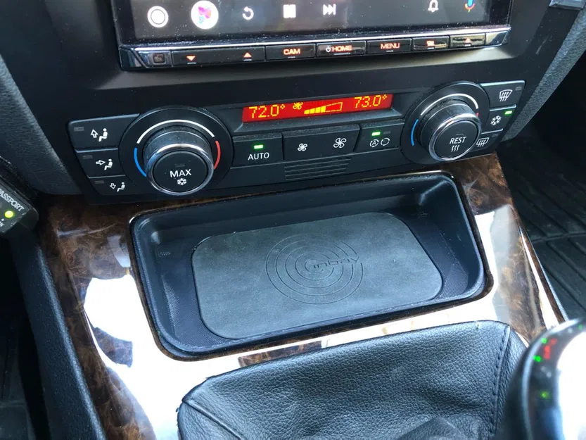 Đế Sạc Không Dây BMW e92 - Image 2