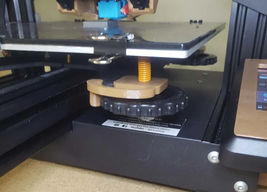 Kẹp Bánh Xe Cân Bằng Giường Ender 3 - Image 1