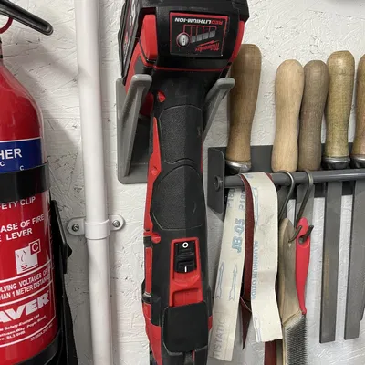 Móc treo dụng cụ Milwaukee