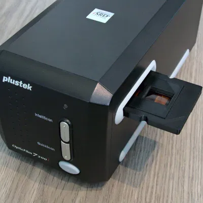 Giá đỡ phim Plustek OpticFilm cho phim 110