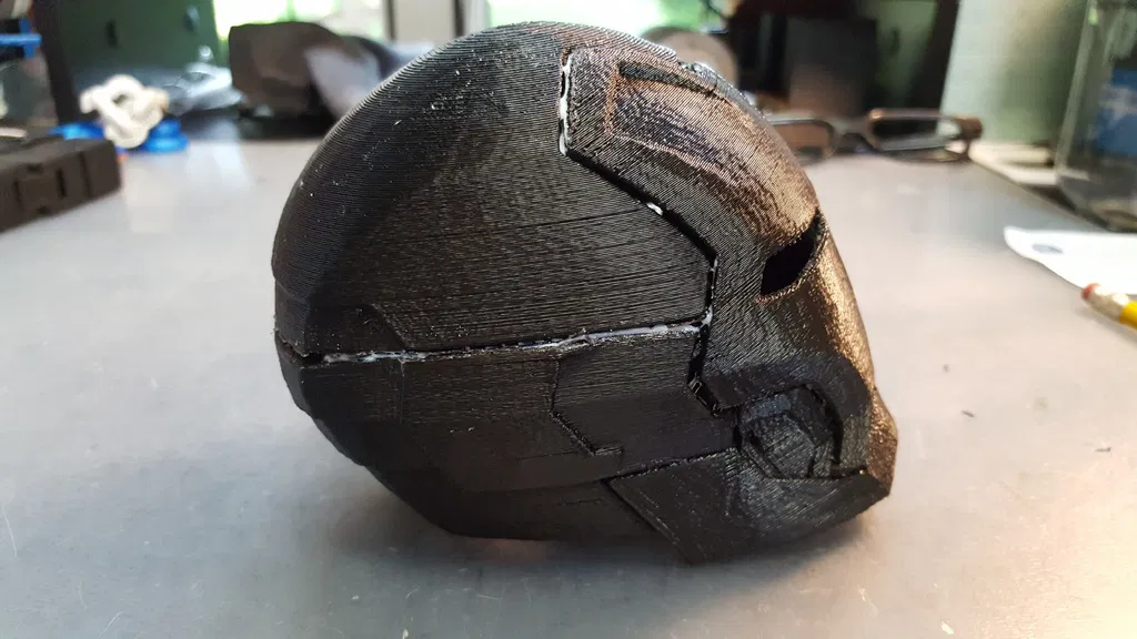 Mũ bảo hiểm Iron Man Mark 42 (Mk 42) có thể đeo - Image 3