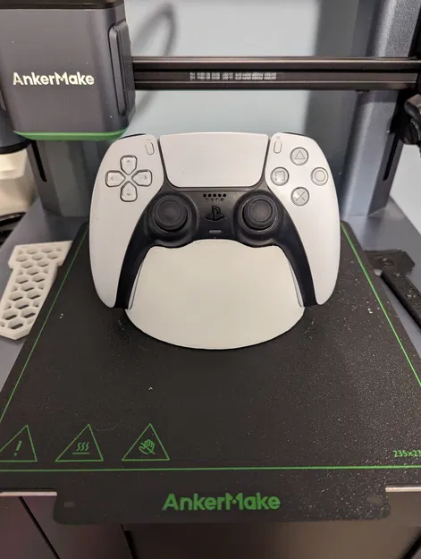 Giá đỡ tay cầm PS5 Dualsense Tối giản - Image 1