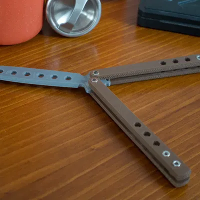 Dao bướm Benchmade 62 ốc M3