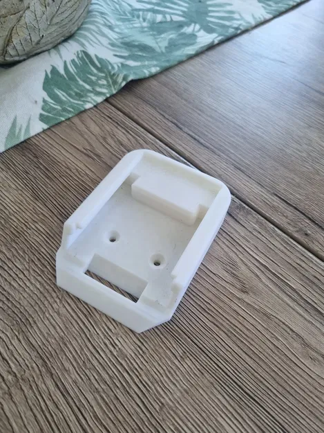 Giá Đỡ Pin Makita 18V - Image 2