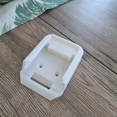 Giá Đỡ Pin Makita 18V