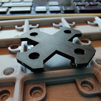 Khuôn gá đế nam châm Gridfinity