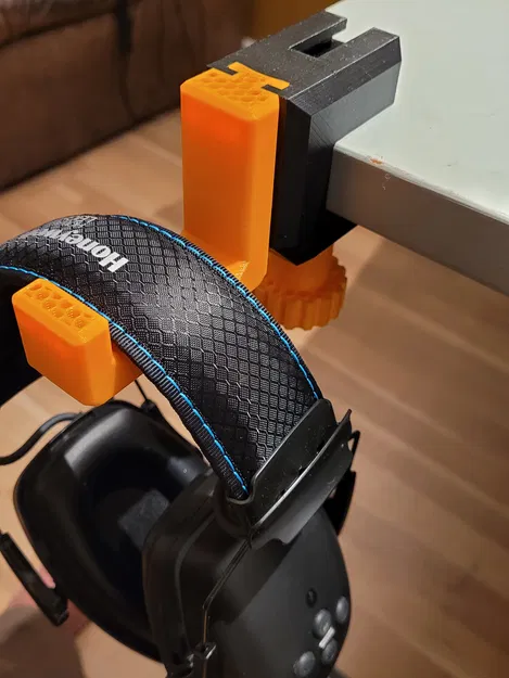 Kẹp Bàn Đa Dụng - Image 1