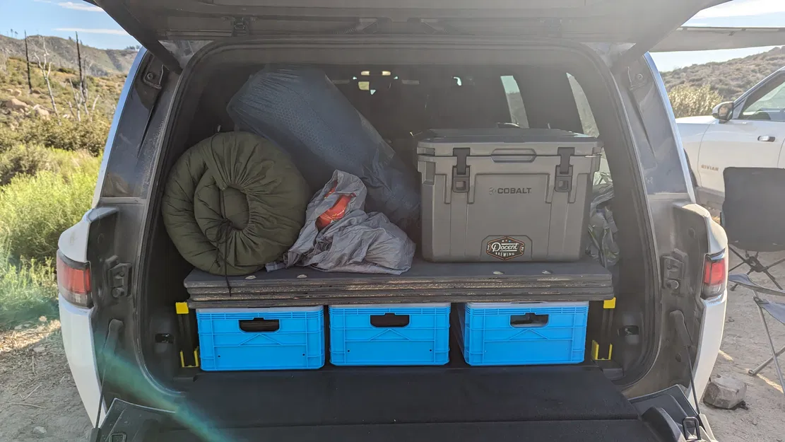 Bệ Ngủ Rivian R1S - Image 10