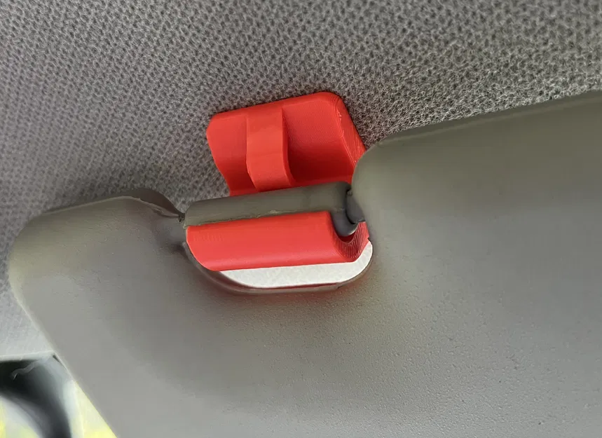 Kẹp Kính Chắn Nắng Hyundai i20 2010 - Image 1