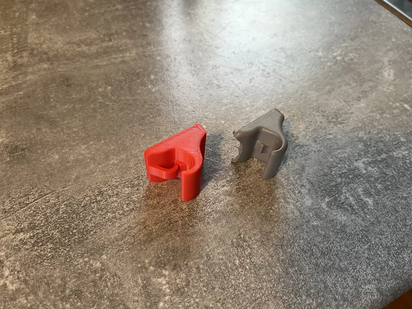 Kẹp Kính Chắn Nắng Hyundai i20 2010 - Image 5