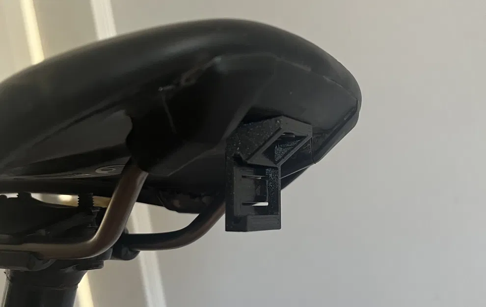 Giá đỡ đèn hậu Cateye cho yên Ergon - Image 5