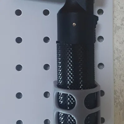 Giá treo tường cho quẹt gas