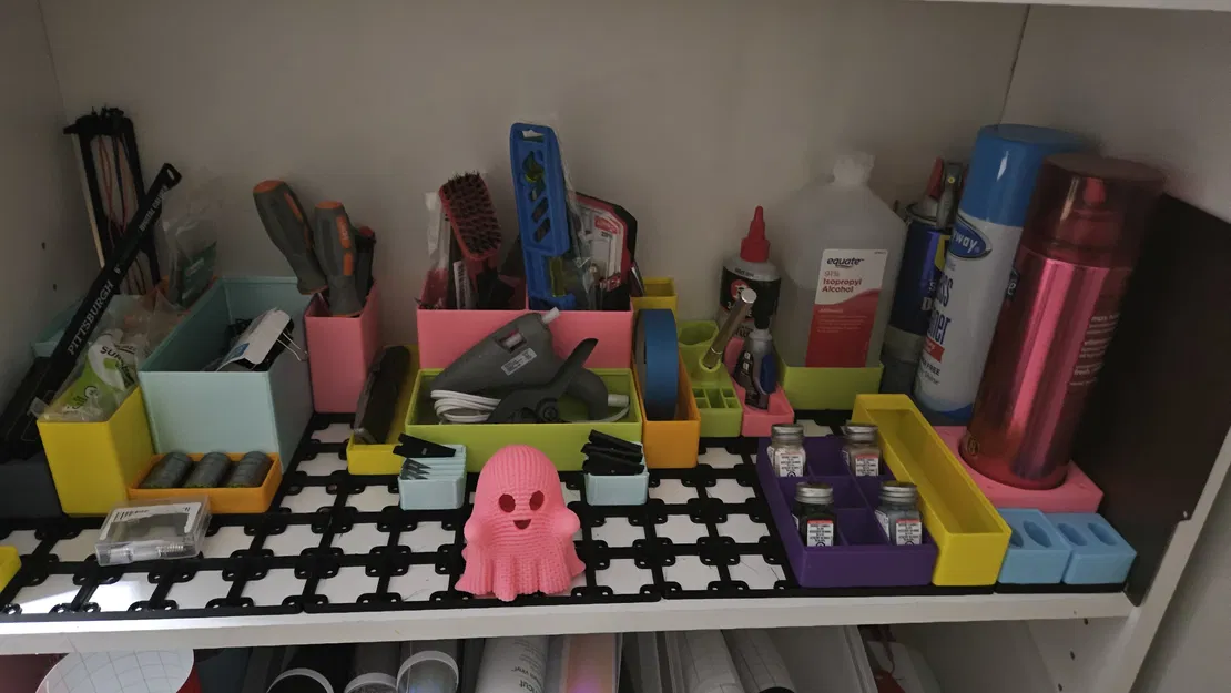 Giá đỡ sơn mô hình Testors Gridfinity - Image 6