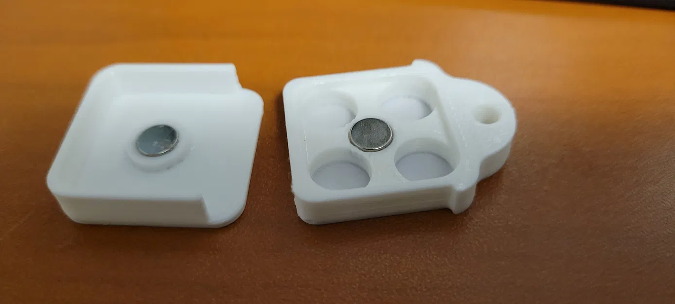 Hộp Đựng Pin Máy Trợ Thính 312 (Màu Nâu) Kèm Móc Khóa - Image 2