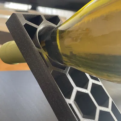 Chân Đế Rượu Vang Chống Trọng Lực