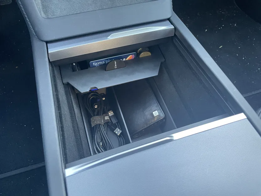 Hộp Tổ Chức Console Trung Tâm Cho Tesla Model 3 Highland 2024 - Image 6