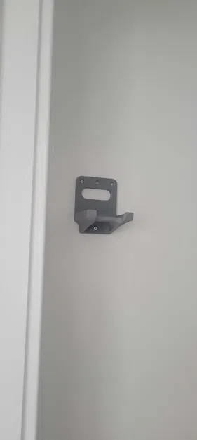 Giá Treo Tường Cho Máy Hút Bụi Cầm Tay Ryobi - Image 2