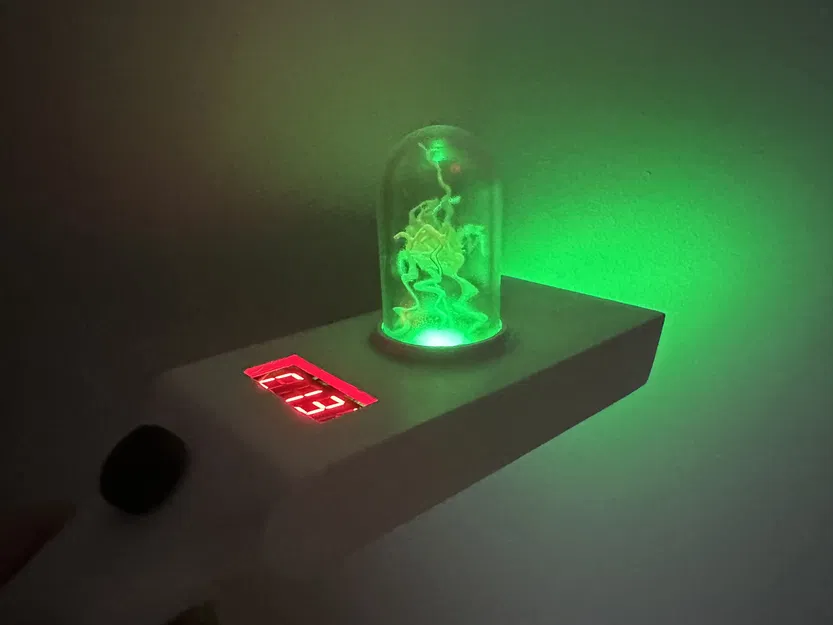 Súng Cổng Dịch Chuyển của Rick (Rick & Morty) - Image 1