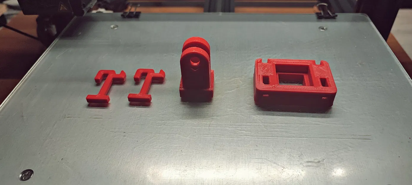 Giá đỡ camera khớp nối IKEA SKADIS - Image 1