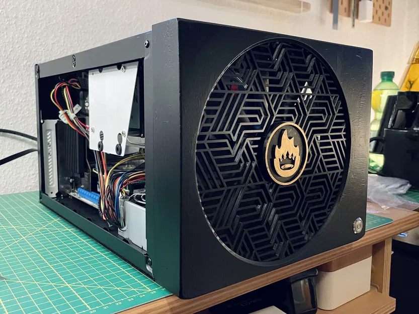 Mặt trước quạt 200mm cho Fractal Node 304 - Image 1