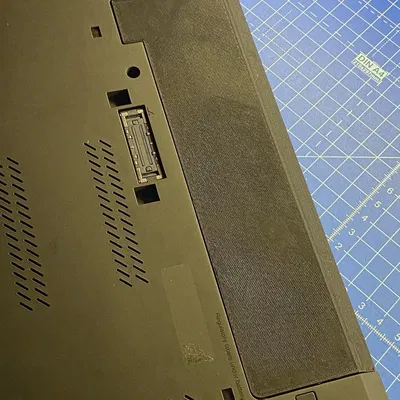 Vỏ pin giả cho ThinkPad T460p