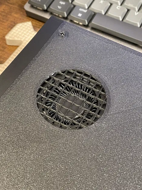 Vỏ tùy chỉnh và giá đỡ cho NEC Mate MC-3 + RTX A2000 - Image 10