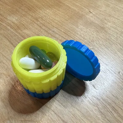 Hộp đựng thuốc du lịch có thể xếp chồng (đã có v2)