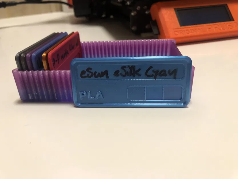 Mẫu sợi nhựa kèm hộp đựng - Image 7