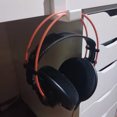 Móc tai nghe đơn giản cho bàn IKEA Lagkapten